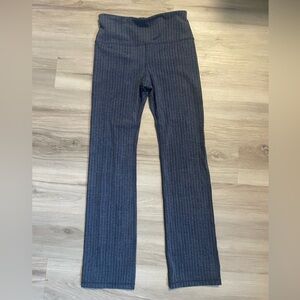 Athleta Gray Leggings HARDLY WORN